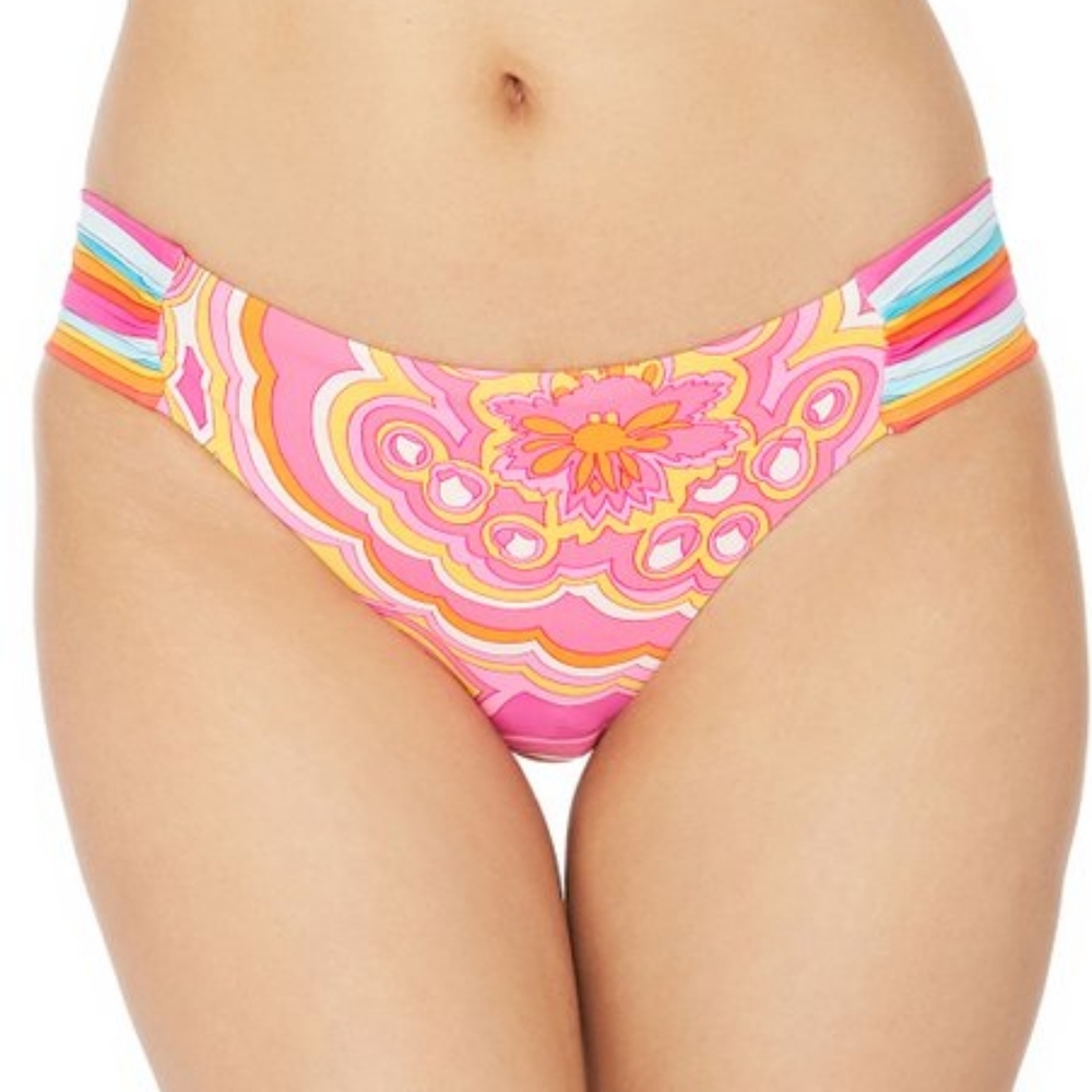 TRINA TURK Pink Paisley Morning Sunrise Swirl